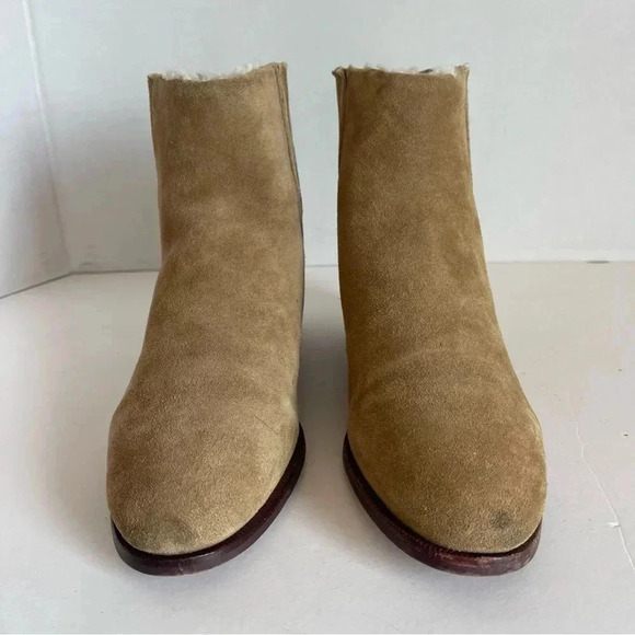 Crew sherpa lined chelsea suede boot 7.0 main image 6